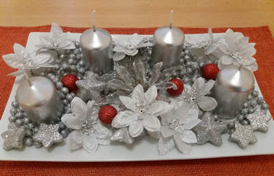 Moderní adventní svícen Moderní adventní svícen
